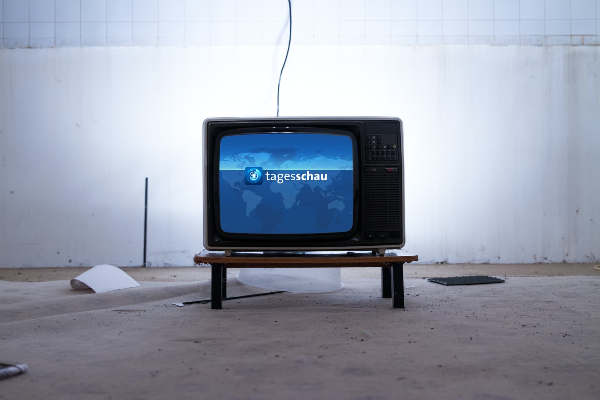 TV